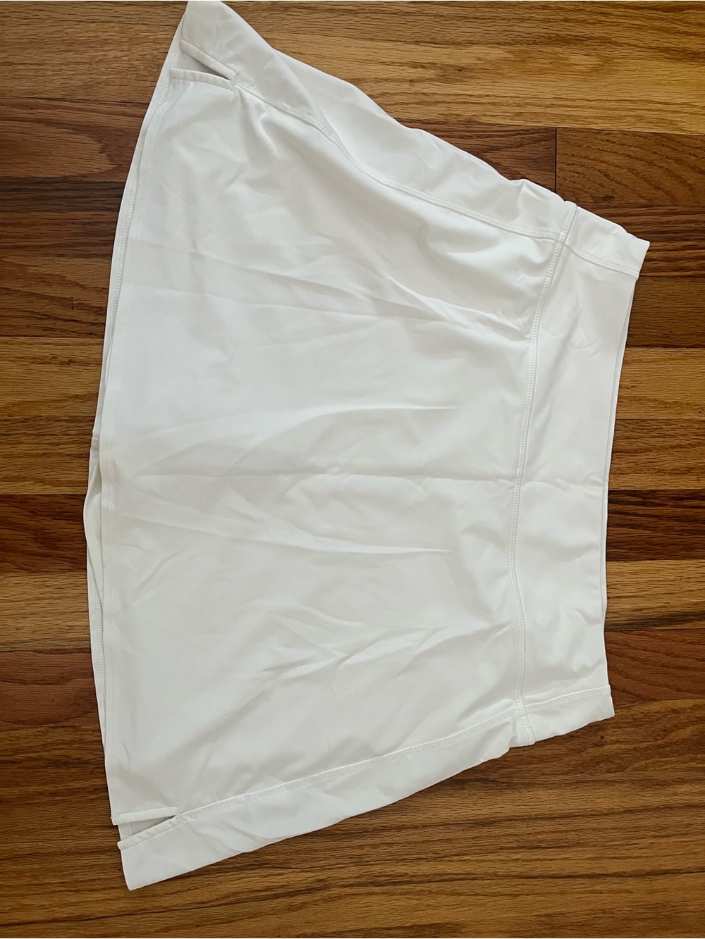 Old Navy White Women's Athletic Skort